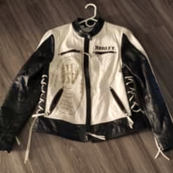 Authentic Harley Davidson leather Riding Jacket - Picture 2 of 3